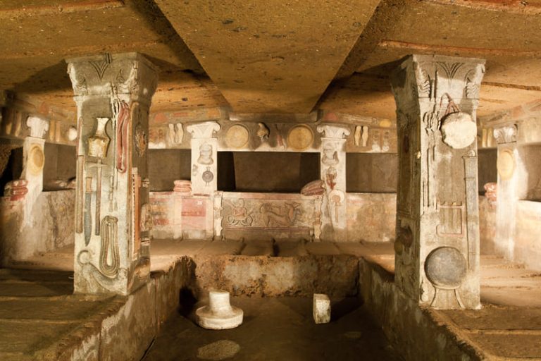 SHU_Tomba_dei_Rilievi_Necropoli_della_Banditaccia_Cerveteri